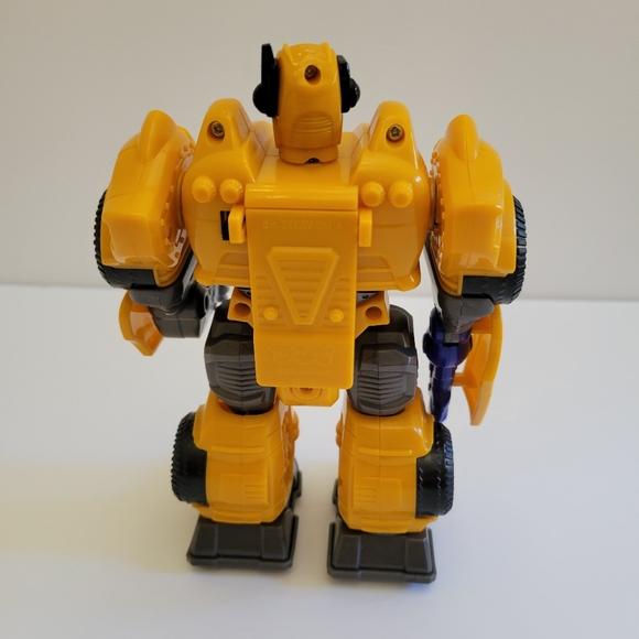 Transformer Walking Robot and Memo Jump Rope Set - Picture 6 of 9